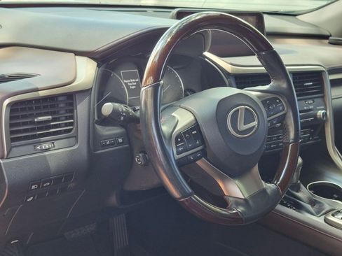 Used 2019 Lexus RX 350L FWD image 3