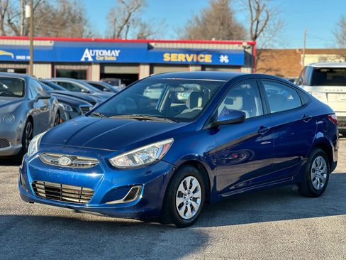 Used 2015 Hyundai Accent GLS image 1