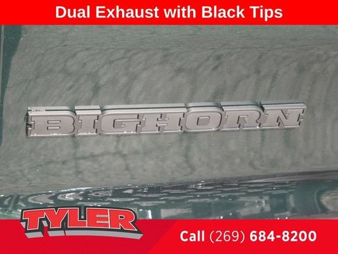 New 2026 RAM 1500 4x4 Crew Cab image 14