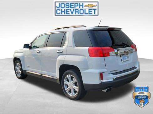 Used 2017 GMC Terrain SLE w/ Chrome Edition FWD image 3