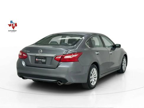 Used 2017 Nissan Altima 2.5 S w/ Power Driver Seat Package image 6