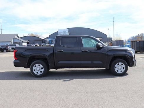 Used 2023 Toyota Tundra SR w/ SR Tow Package image 4