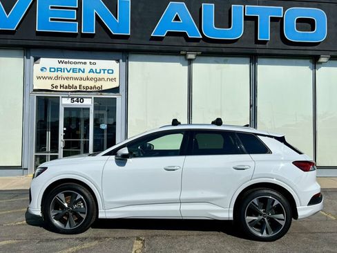 Used 2022 Audi Q4 e-tron Premium Plus w/ Premium Plus AWD/4WD image 33