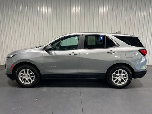 Used 2023 Chevrolet Equinox LT w/ Driver Convenience Package image 24