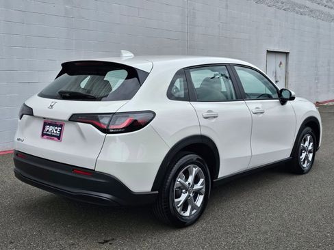 Used 2025 Honda HR-V LX image 5