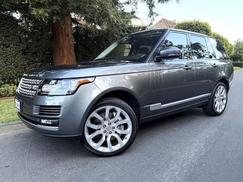 Used 2014 Land Rover Range Rover Supercharged AWD/4WD image 3