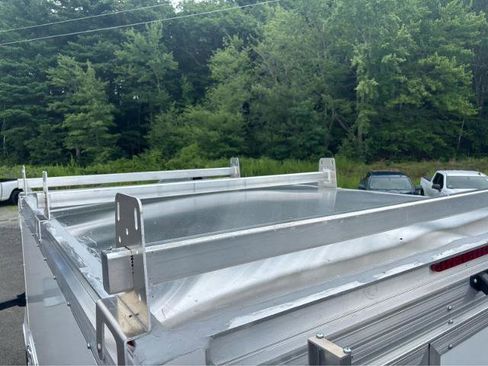 New 2025 Chevrolet Express 3500 w/ Power Convenience Package image 7