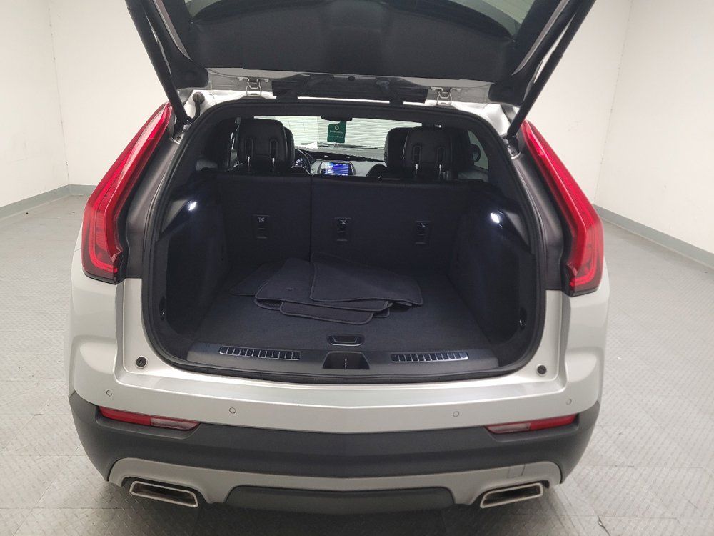 Used 2022 Cadillac XT4 Premium Luxury w/ Safety Alert Package AWD/4WD image 29