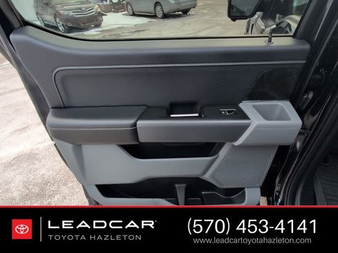 Used 2022 Ford F150 XLT w/ Equipment Group 302A High image 13