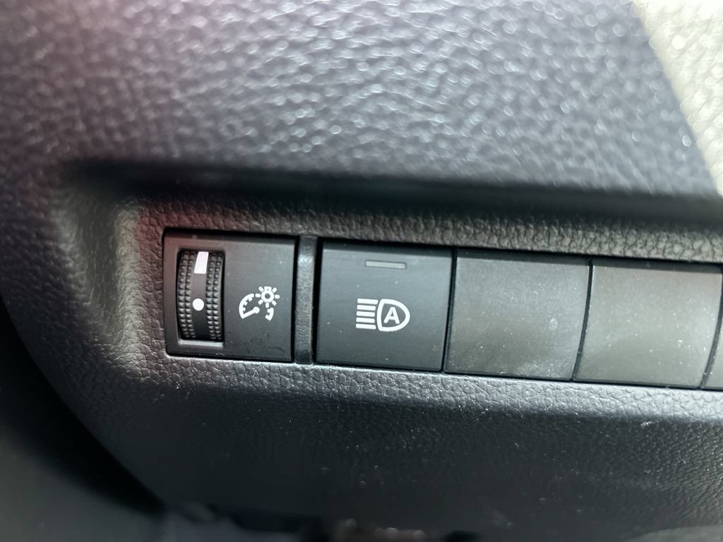 Used 2024 Toyota RAV4 XLE w/ Convenience Package FWD image 14
