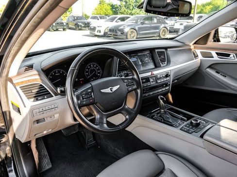 Used 2015 Hyundai Genesis 5.0 w/ Option Group 05 RWD image 11