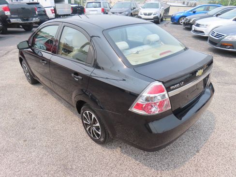 Used 2011 Chevrolet Aveo LT w/ Power and Convenience Package FWD image 26