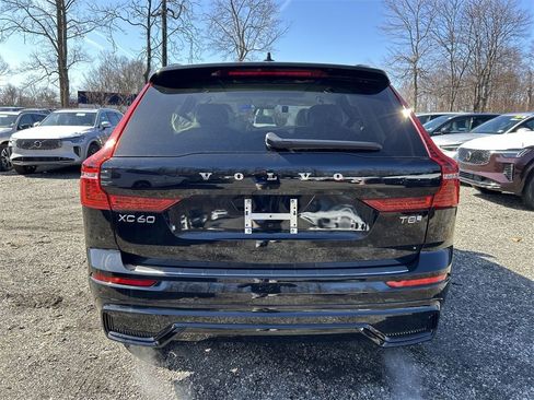 New 2025 Volvo XC60 T8 Plus w/ Protection Package Premier image 7