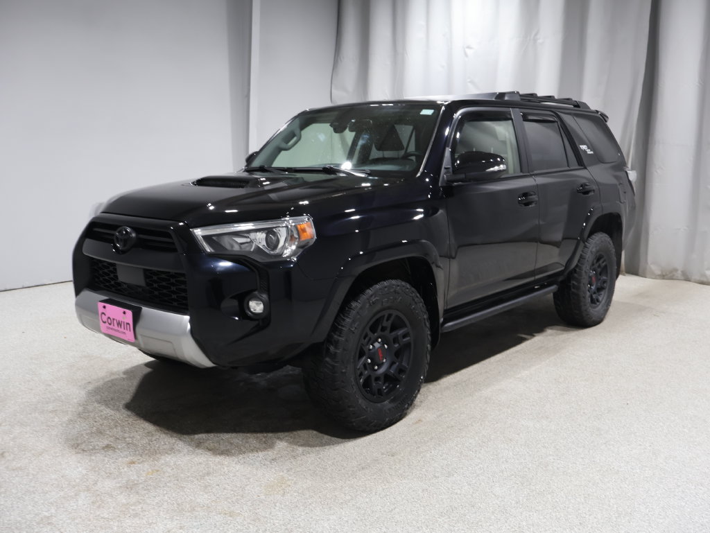 Used 2022 Toyota 4Runner TRD Off-Road Premium w/ Moonroof Package AWD/4WD image 6