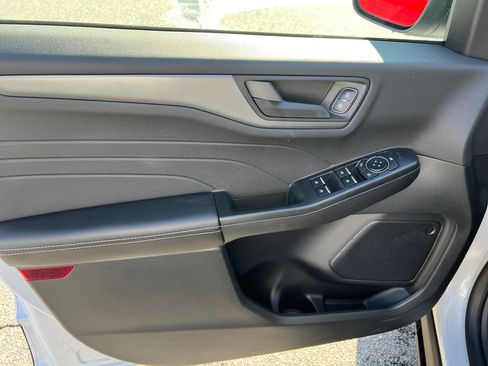 New 2026 Ford Escape Active FWD image 10