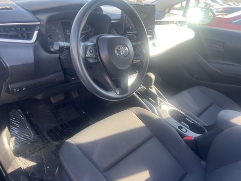 Used 2024 Toyota Corolla LE image 9