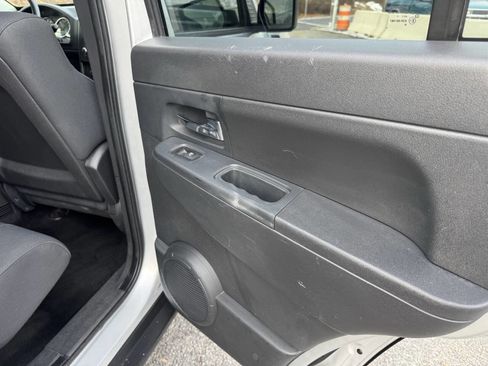 Used 2010 Jeep Liberty Sport w/ Popular Equipment Group image 13