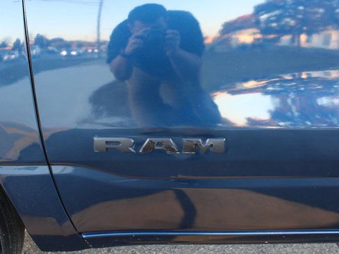 Used 2020 RAM 1500 Sport w/ Level 2 Equipment Goup w/2_L image 28