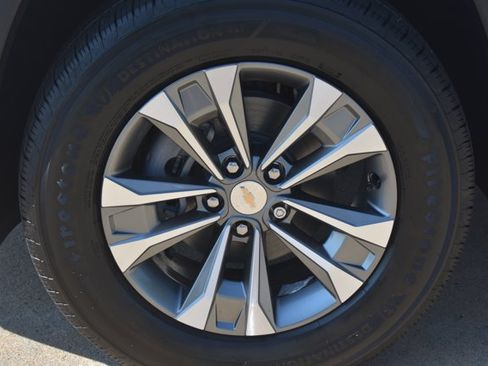 New 2027 Chevrolet Equinox LT FWD image 10