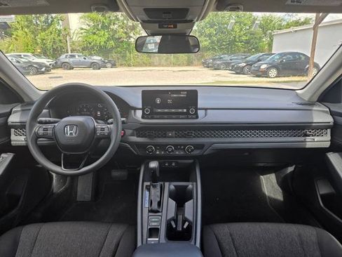 Used 2025 Honda Accord LX image 21