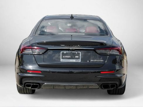 Used 2022 Maserati Quattroporte Trofeo RWD image 7