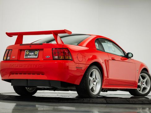 Used 2000 Ford Mustang Cobra RWD image 5
