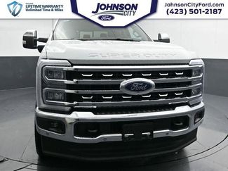 New 2026 Ford F250 Lariat w/ Lariat Ultimate Package AWD/4WD video 4