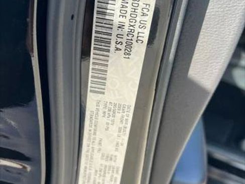 Certified 2024 Dodge Durango GT RWD image 33
