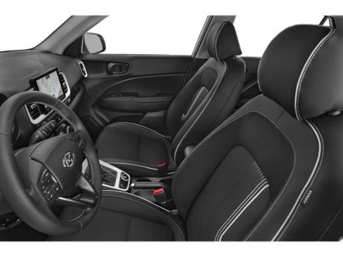 New 2025 Hyundai Venue Limited image 25