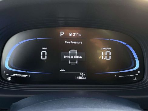 Certified 2024 Hyundai Venue Limited image 14