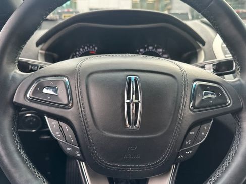 Used 2019 Lincoln MKZ Reserve w/ Reserve Plus Package image 22