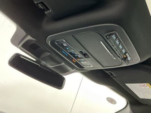 Certified 2025 Ford F450 Platinum w/ FX4 Off-Road Package image 26