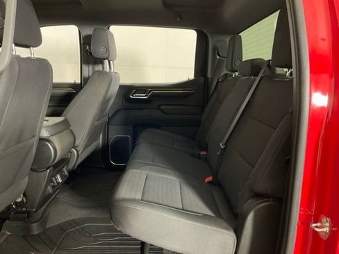 Used 2024 Chevrolet Silverado 1500 LT AWD/4WD image 36