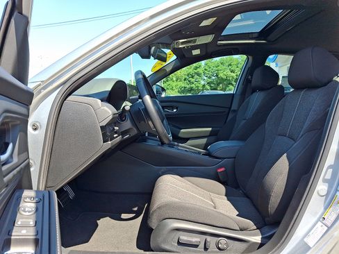 Used 2025 Honda Accord Sport image 14