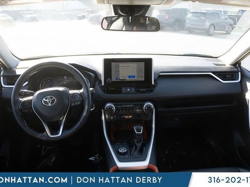 Used 2023 Toyota RAV4 Adventure image 4