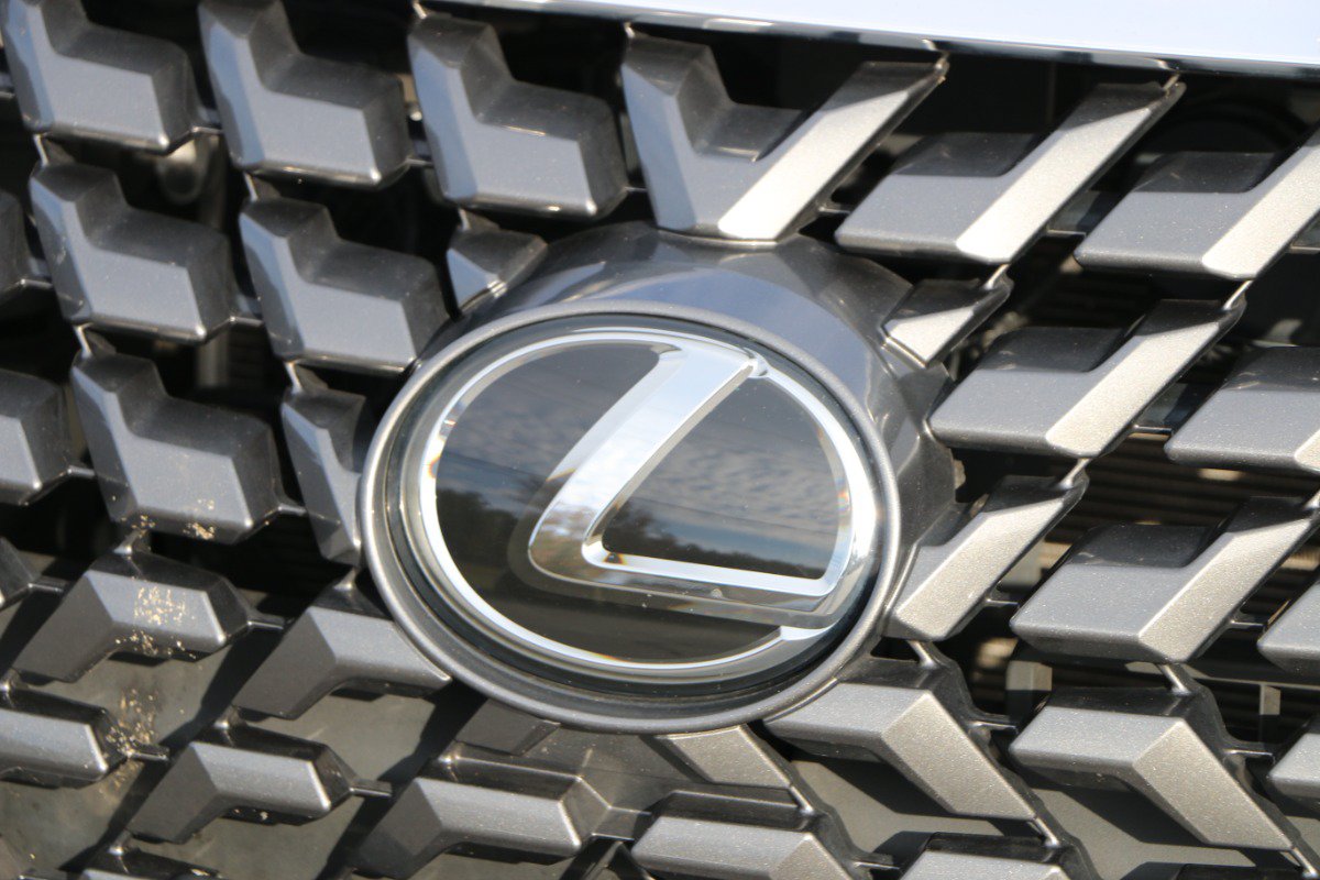 Used 2023 Lexus GX 460 Premium w/ Premium Package AWD/4WD image 12