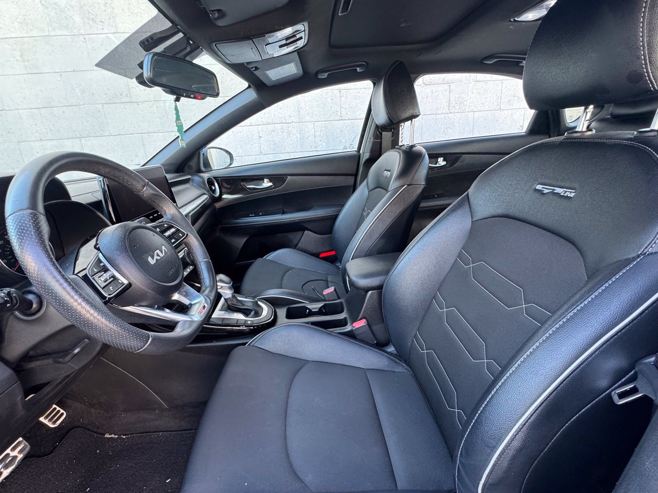 Certified 2024 Kia Forte GT-Line w/ GT-Line Premium Package FWD image 6