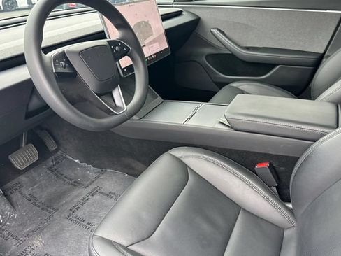 Used 2025 Tesla Model 3 Long Range RWD image 11