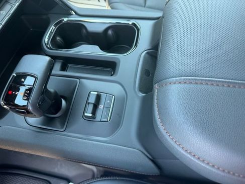 Used 2026 GMC Sierra 1500 AT4 w/ AT4 Premium Package AWD/4WD image 15