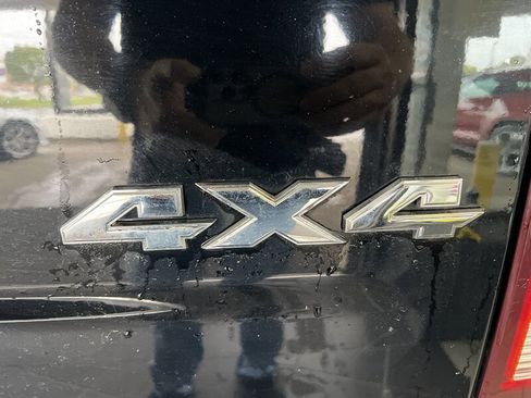 Used 2013 RAM 1500 Big Horn image 31