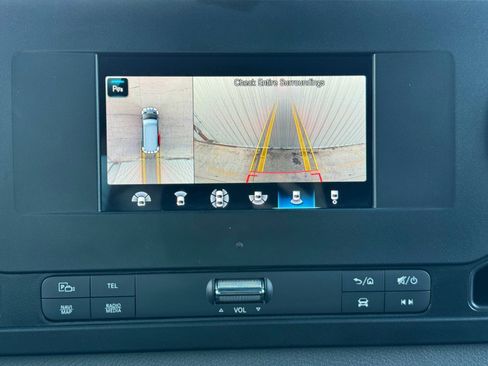 Used 2023 Mercedes-Benz Sprinter 2500 image 28