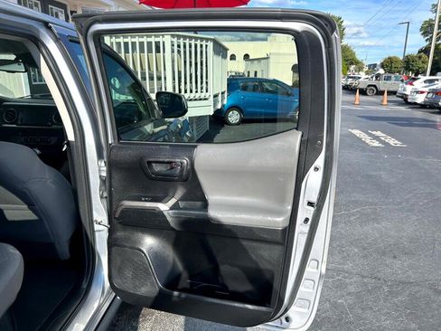 Used 2021 Toyota Tacoma SR5 image 25