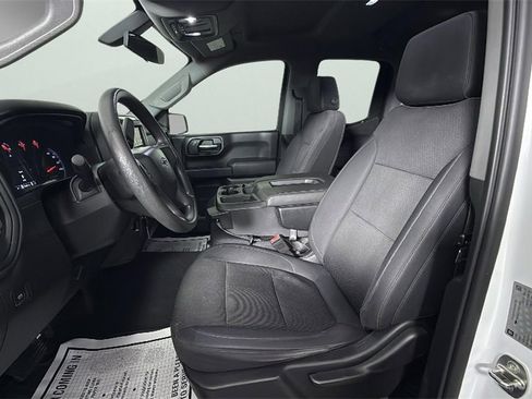 Used 2019 Chevrolet Silverado 1500 Custom Trail Boss w/ Custom Convenience Package image 17