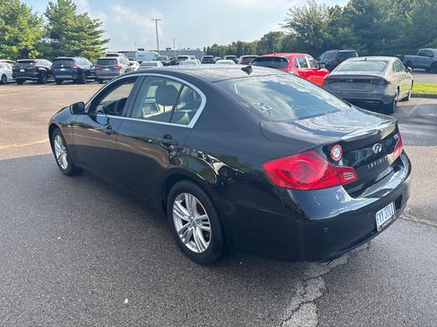 Used 2013 INFINITI G37 x Sedan w/ Premium Pkg AWD/4WD image 8