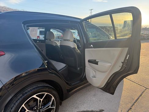Used 2022 Kia Sportage SX image 46