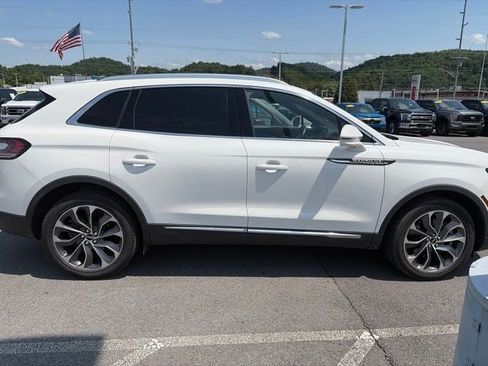 Used 2023 Lincoln Nautilus Reserve FWD image 9