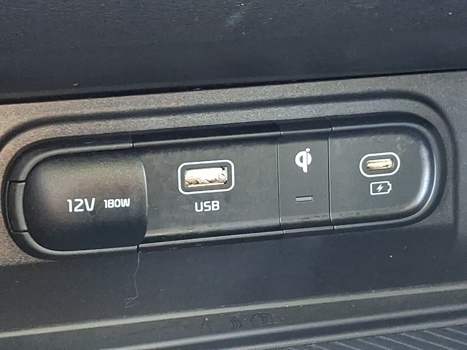 Used 2024 Kia Sportage X-Pro AWD/4WD image 24