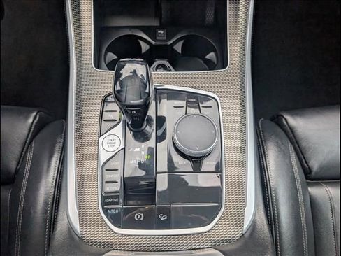 Used 2020 BMW X5 M50i w/ Premium Package image 11