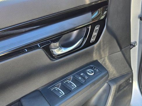 Used 2025 Honda CR-V EX-L image 14