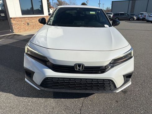 Used 2022 Honda Civic Sport image 10